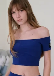 Top VENERA BLUE SAPPHIRE