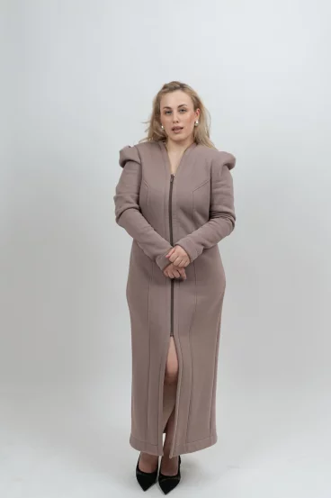 Šaty Mokka s dlouhým rukávem