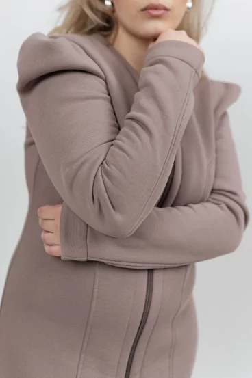 Šaty Mokka s dlouhým rukávem